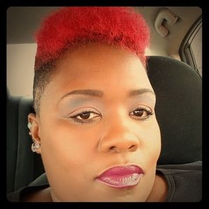 Meet your Posher, Kimberly